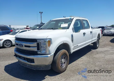 2019 Ford F-250 Xl z USA, uszkodzony, nr VIN 1FT7W2BT8KED66097
